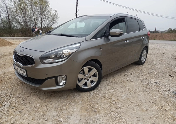 Kia Carens cena 35500 przebieg: 135500, rok produkcji 2013 z Ostrów Wielkopolski małe 191